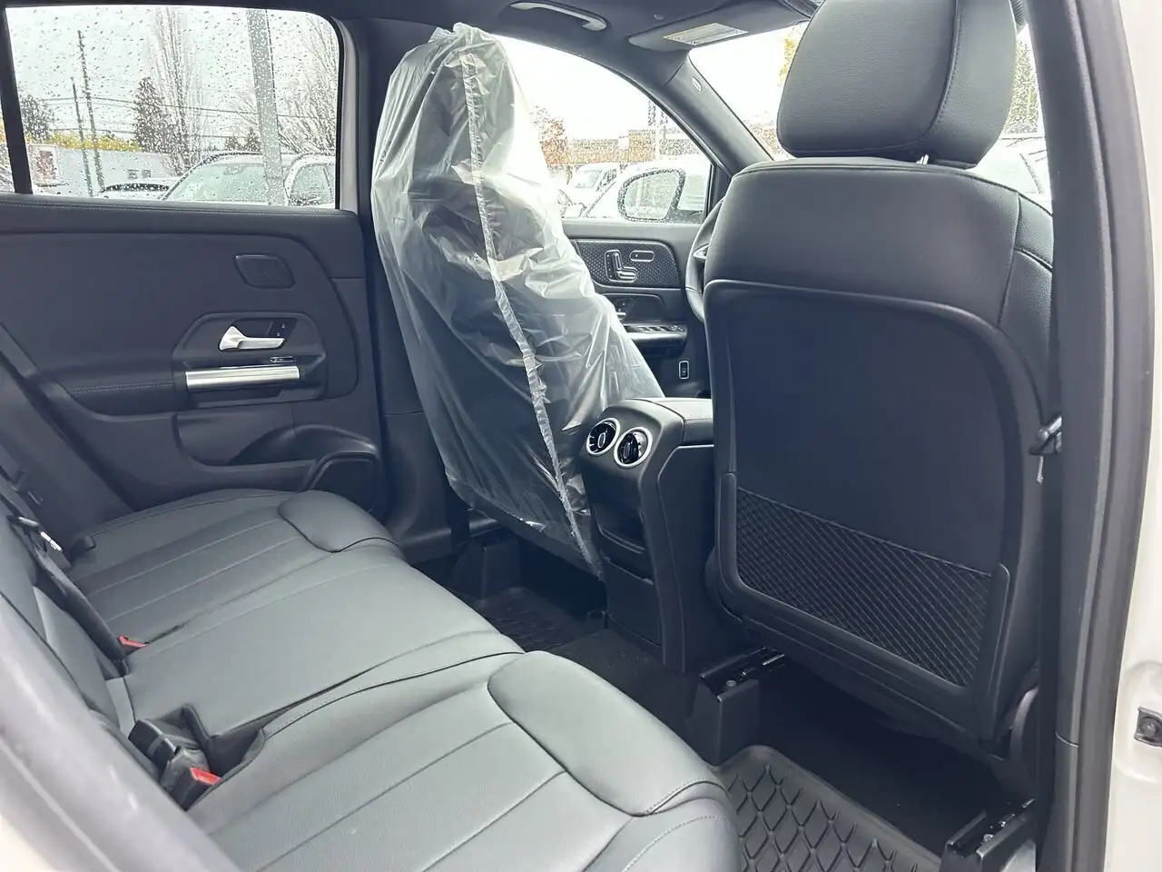 Mercedes-Benz GLA fotografie Mercedes-Benz GLA