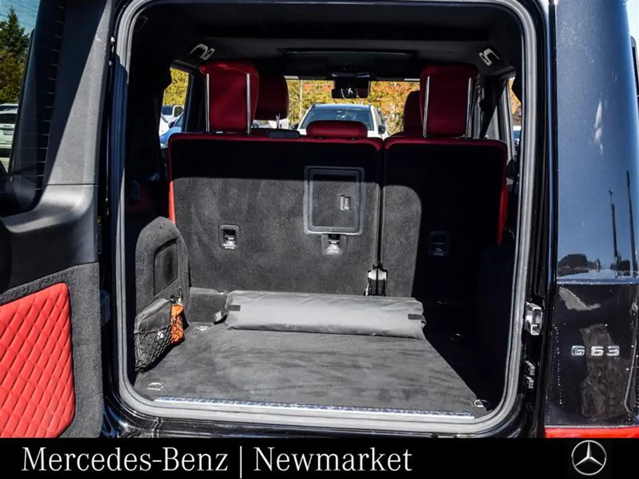 Mercedes-Benz G-Class снимка Mercedes-Benz G-Class