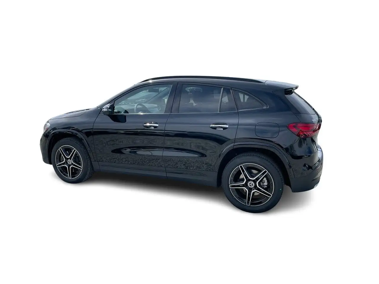 Mercedes-Benz GLA снимка Mercedes-Benz GLA