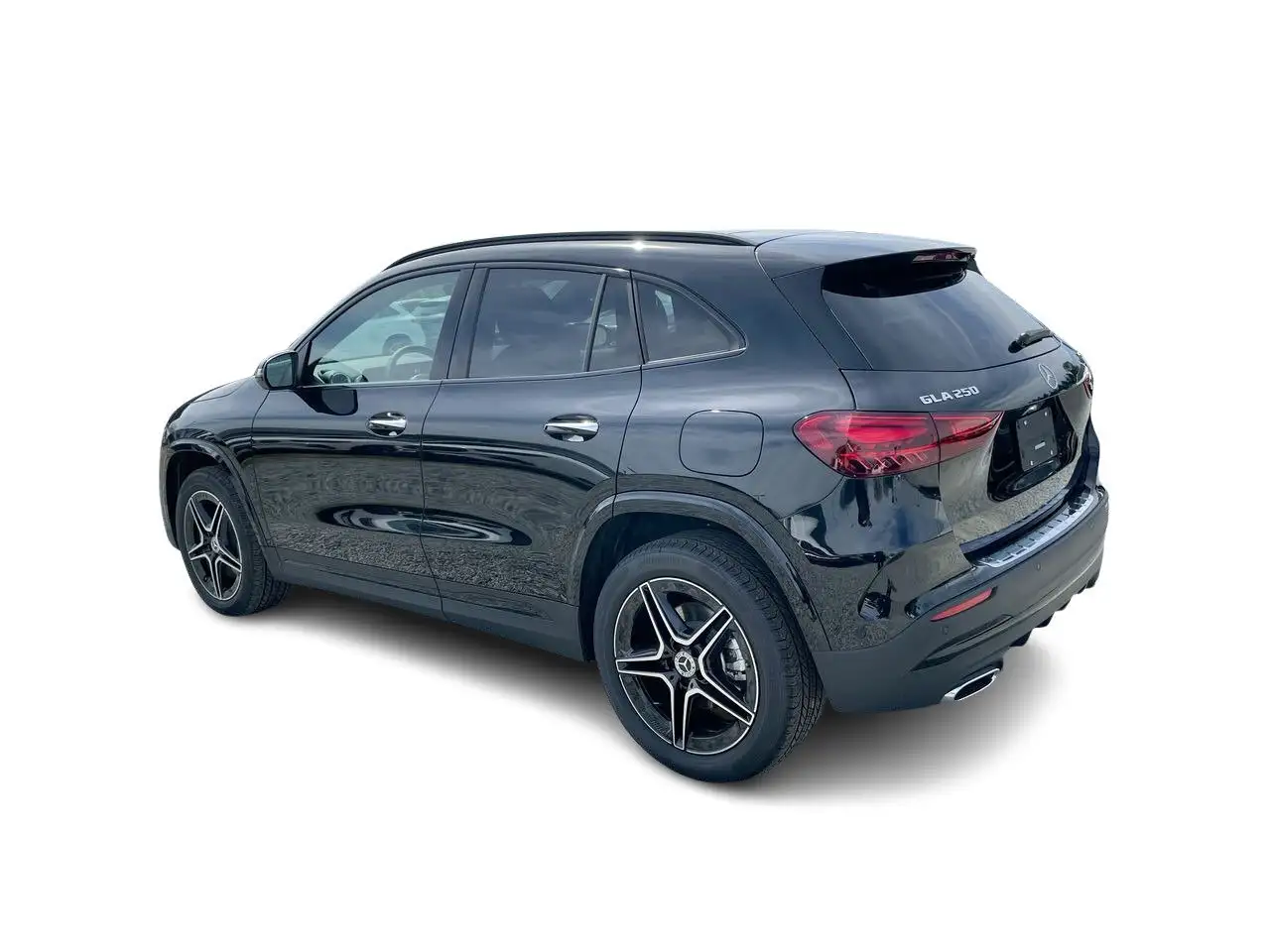Mercedes-Benz GLA снимка Mercedes-Benz GLA
