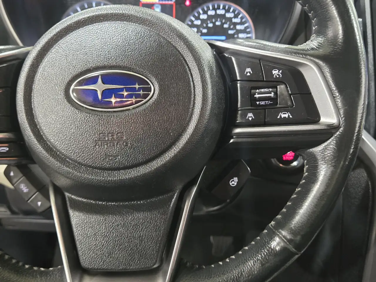 Subaru Ascent photo Subaru Ascent