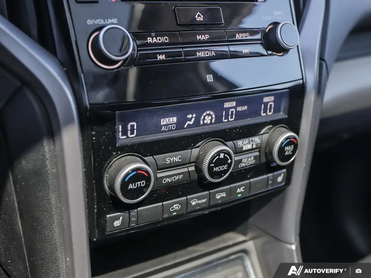 Subaru Ascent снимка Subaru Ascent
