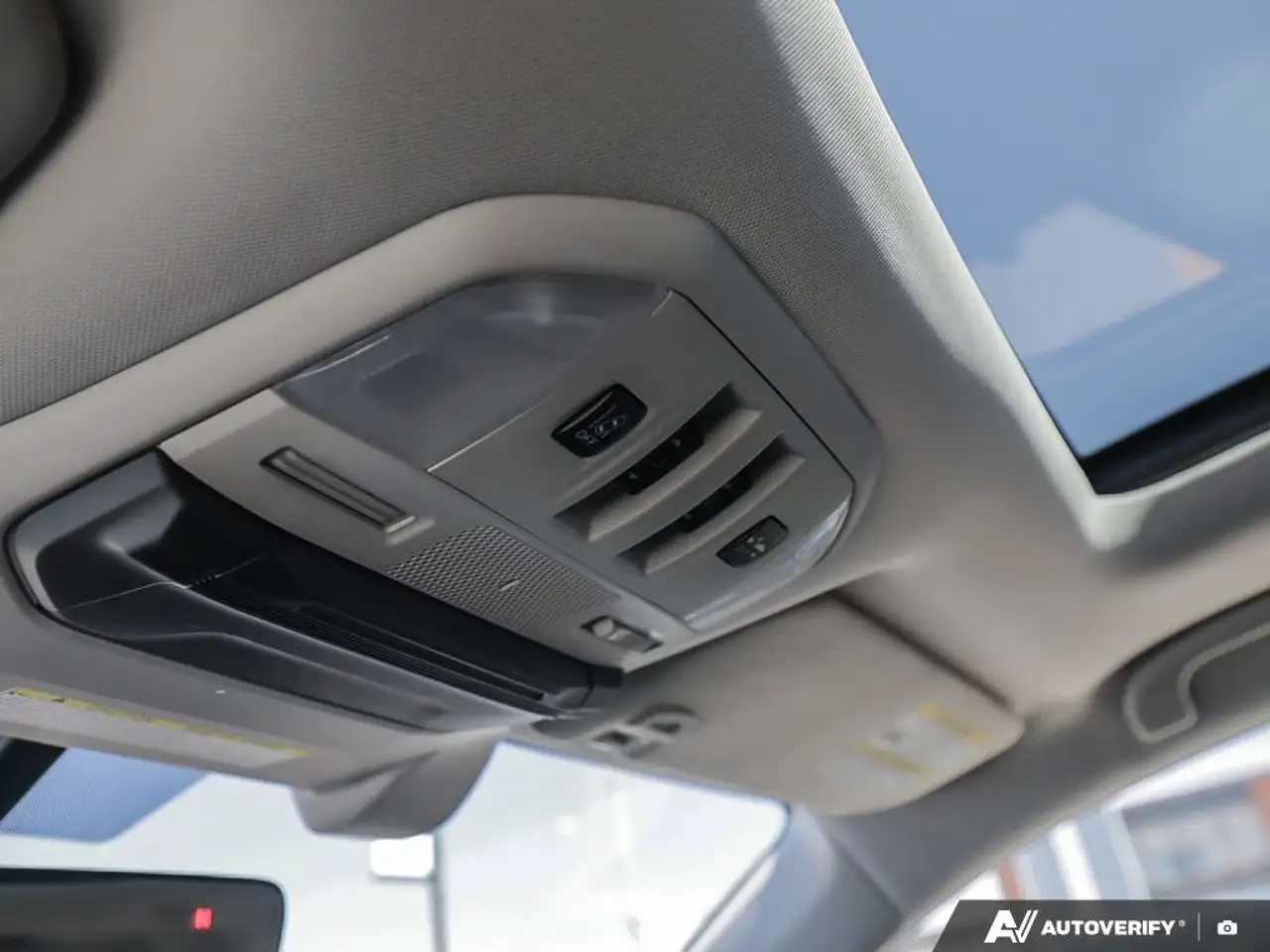 Subaru Ascent снимка Subaru Ascent