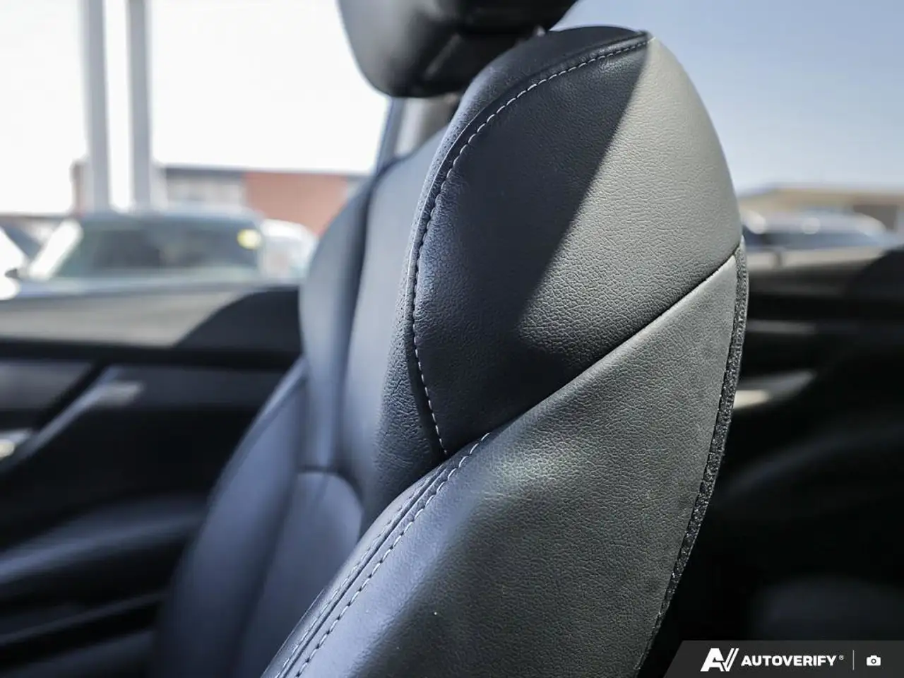 Subaru Ascent снимка Subaru Ascent