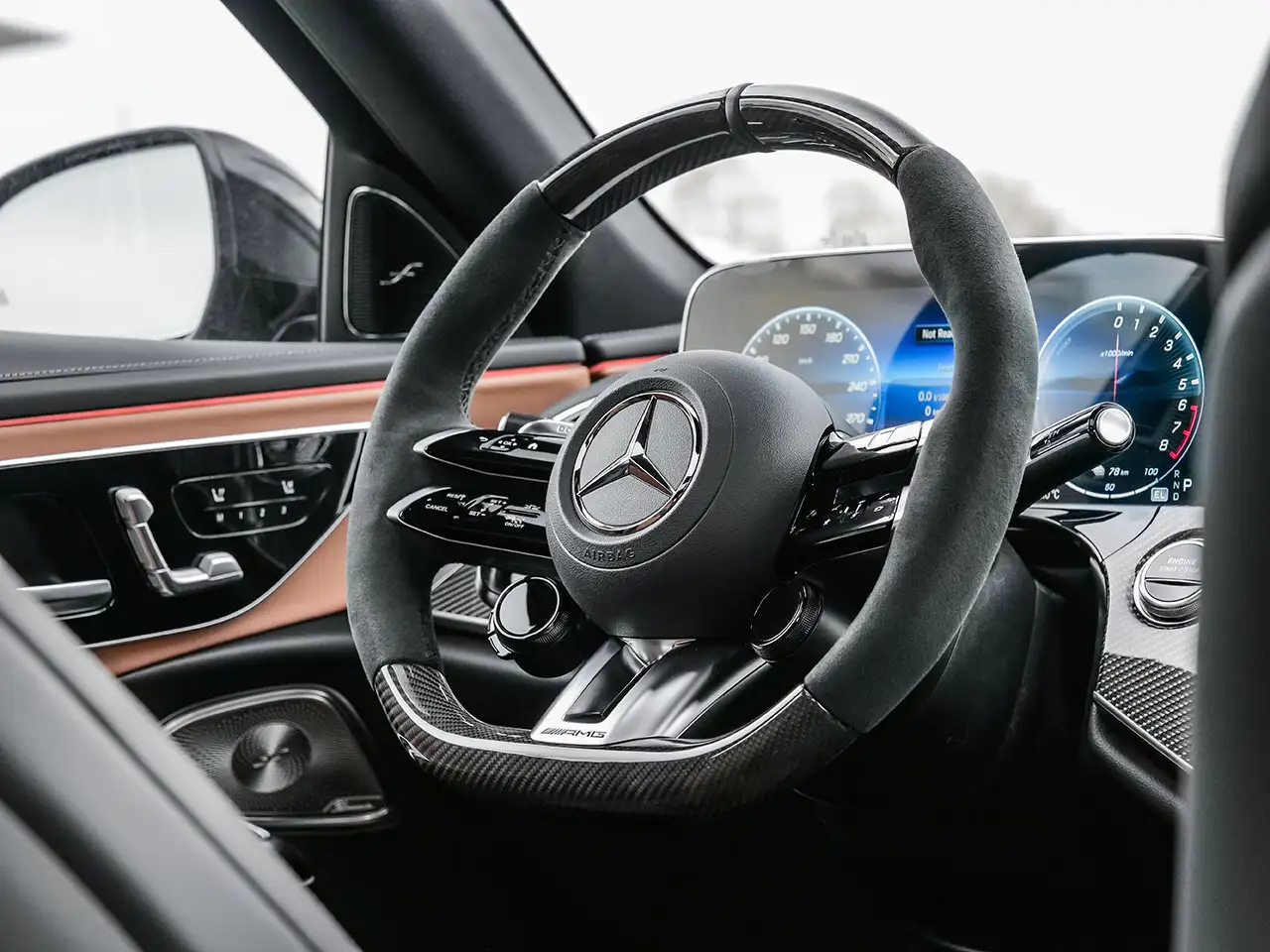 Mercedes-Benz E-Class photo Mercedes-Benz E-Class