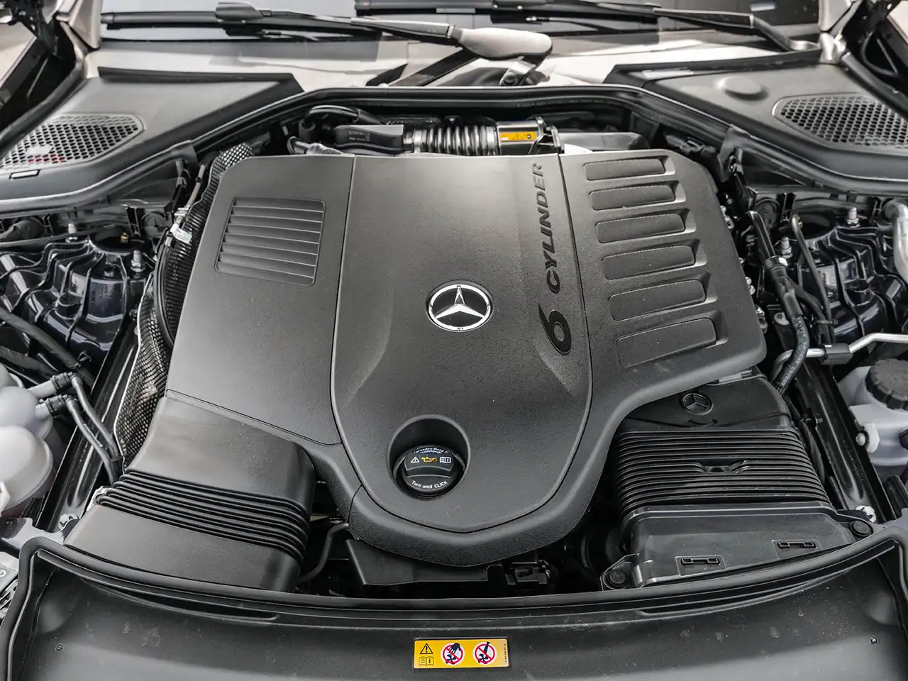 Mercedes-Benz E-Class fotografie Mercedes-Benz E-Class