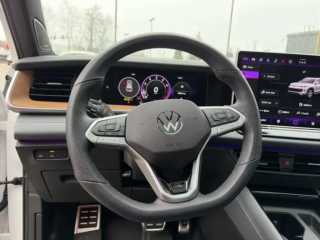 Volkswagen Tiguan photo Volkswagen Tiguan