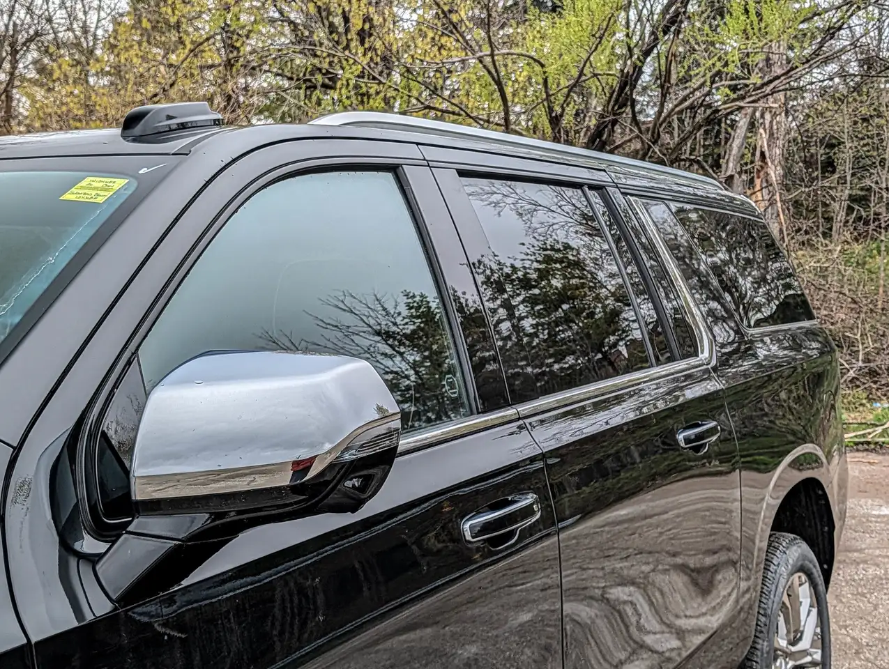 Chevrolet Suburban снимка Chevrolet Suburban