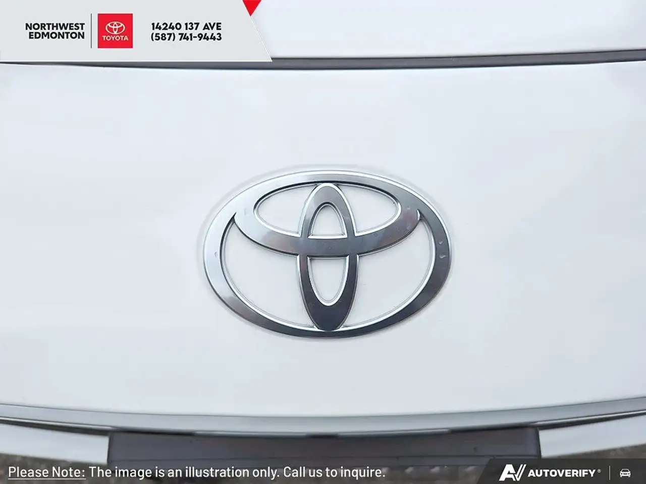 Toyota Camry снимка Toyota Camry