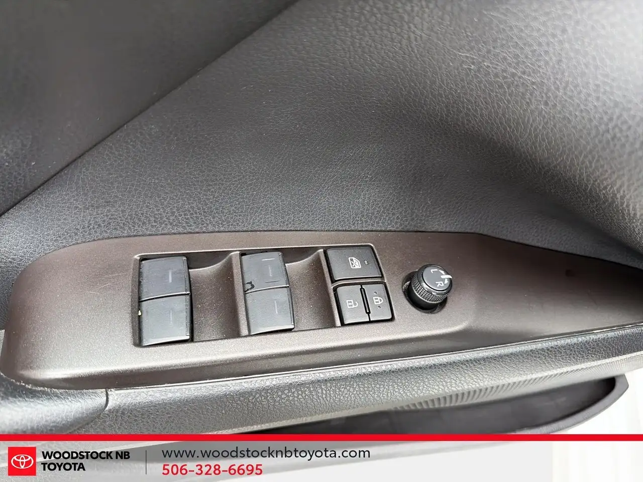 Toyota Camry снимка Toyota Camry