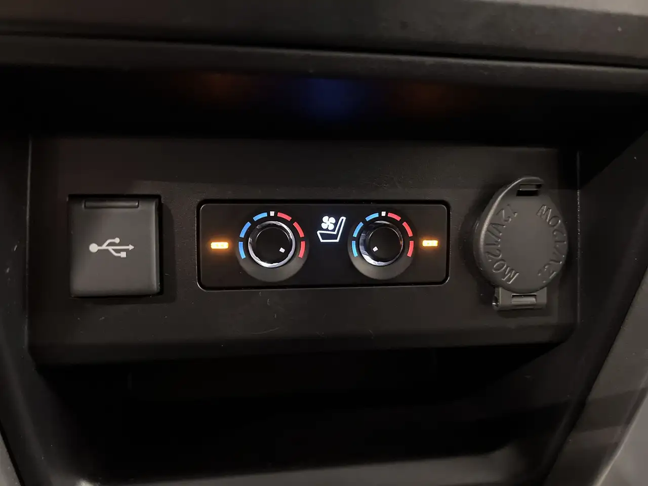 Toyota 4-Runner снимка Toyota 4-Runner