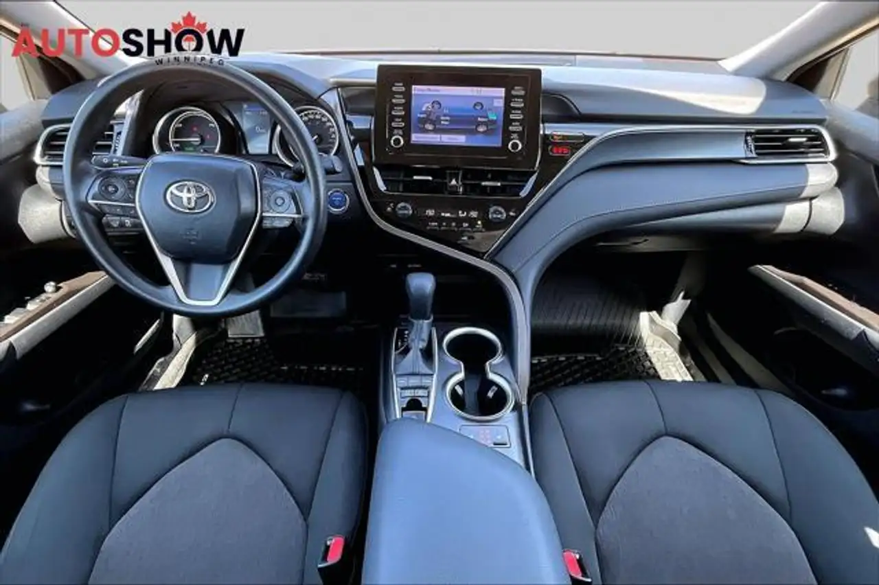 Toyota Camry снимка Toyota Camry