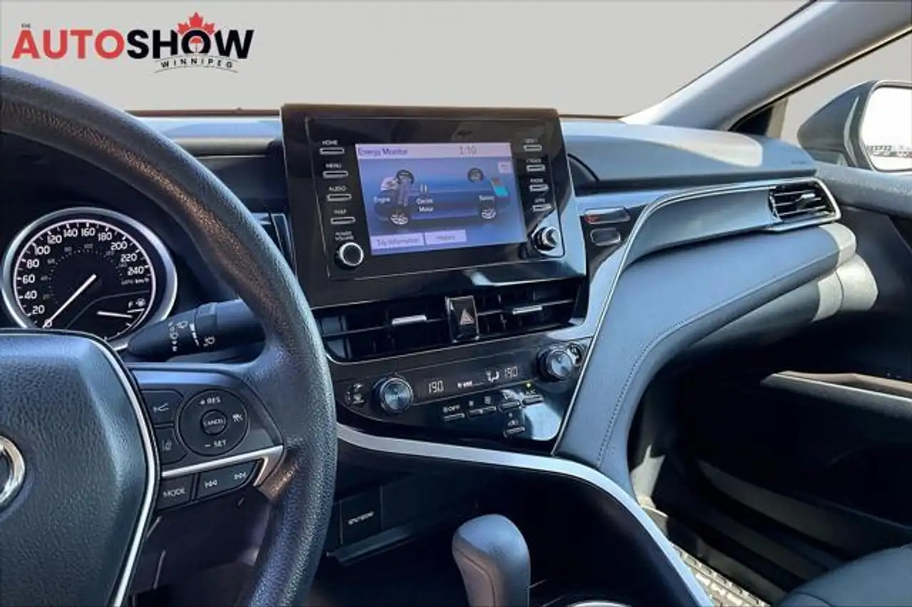 Toyota Camry снимка Toyota Camry