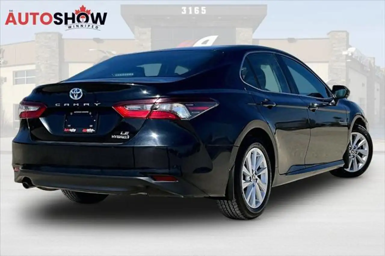 Toyota Camry снимка Toyota Camry
