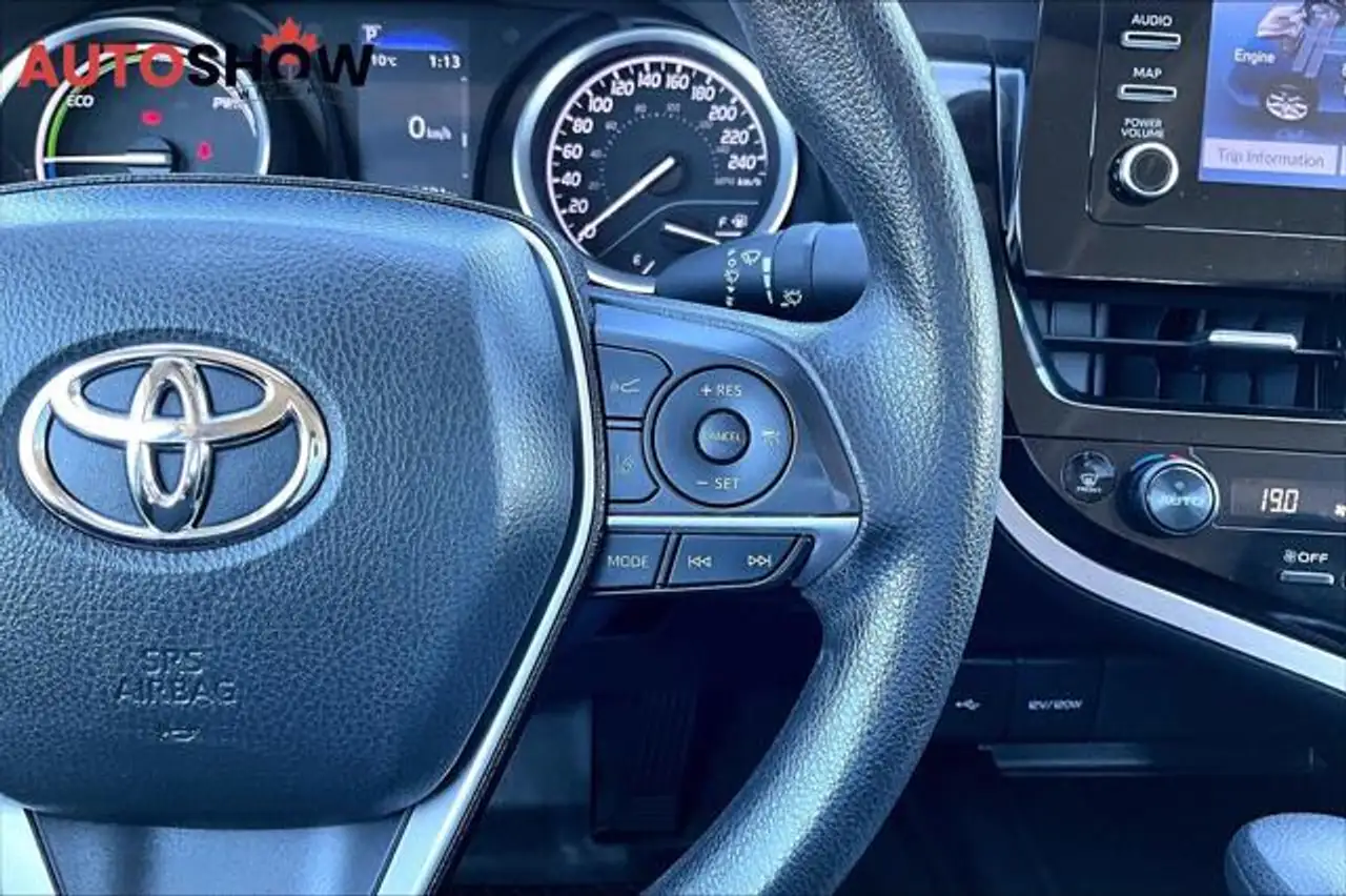 Toyota Camry снимка Toyota Camry