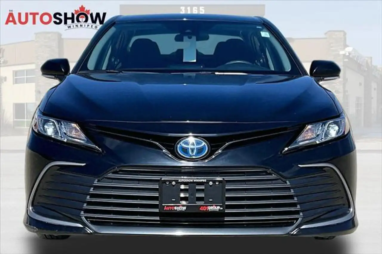 Toyota Camry снимка Toyota Camry