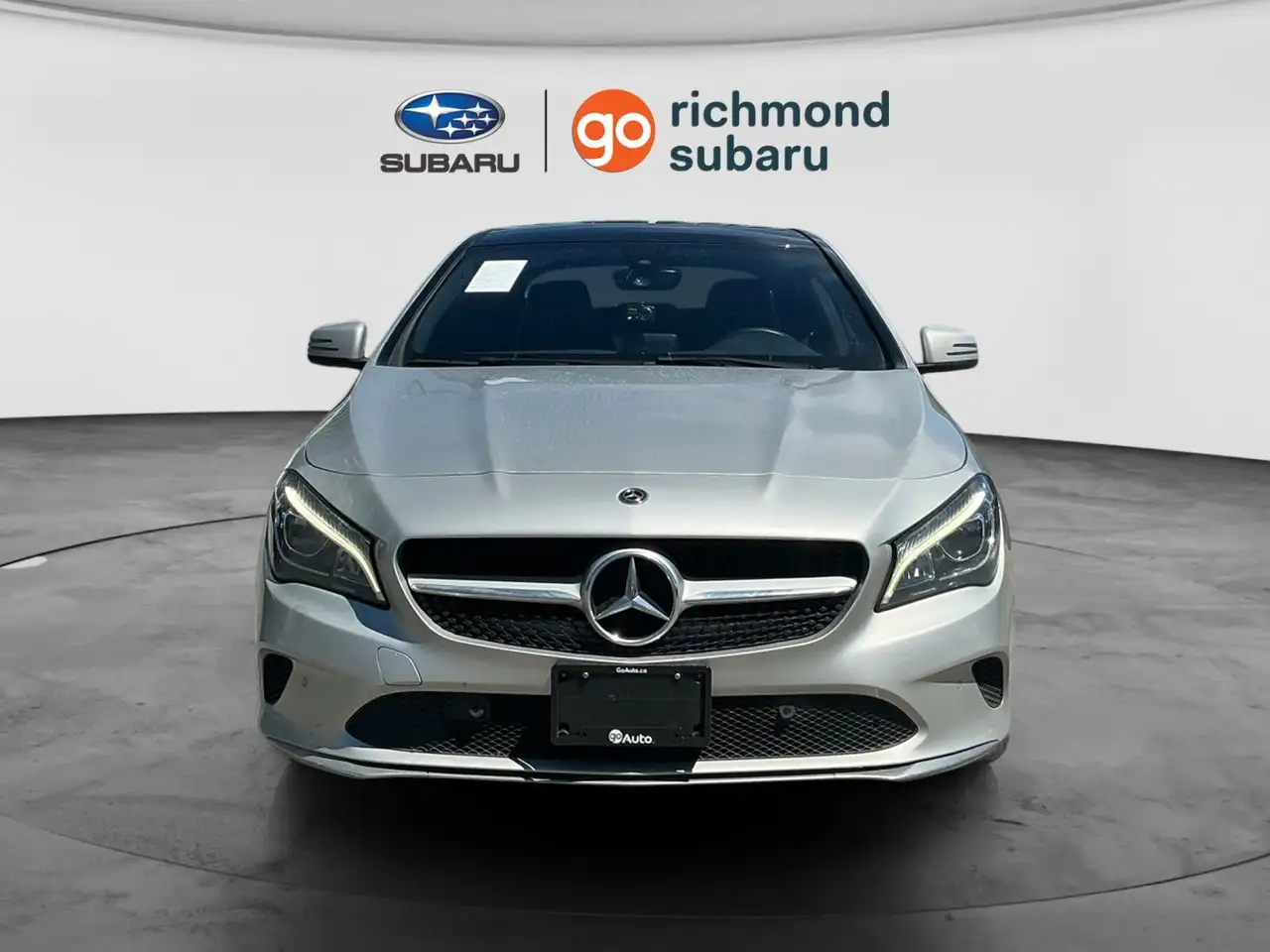 Mercedes-Benz CLA снимка Mercedes-Benz CLA