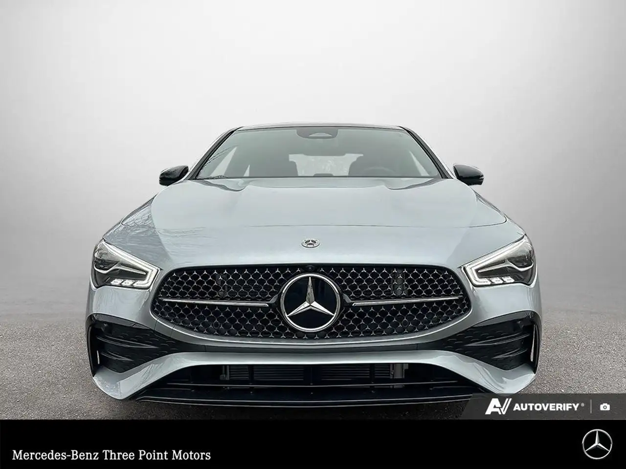 Mercedes-Benz CLA photo Mercedes-Benz CLA
