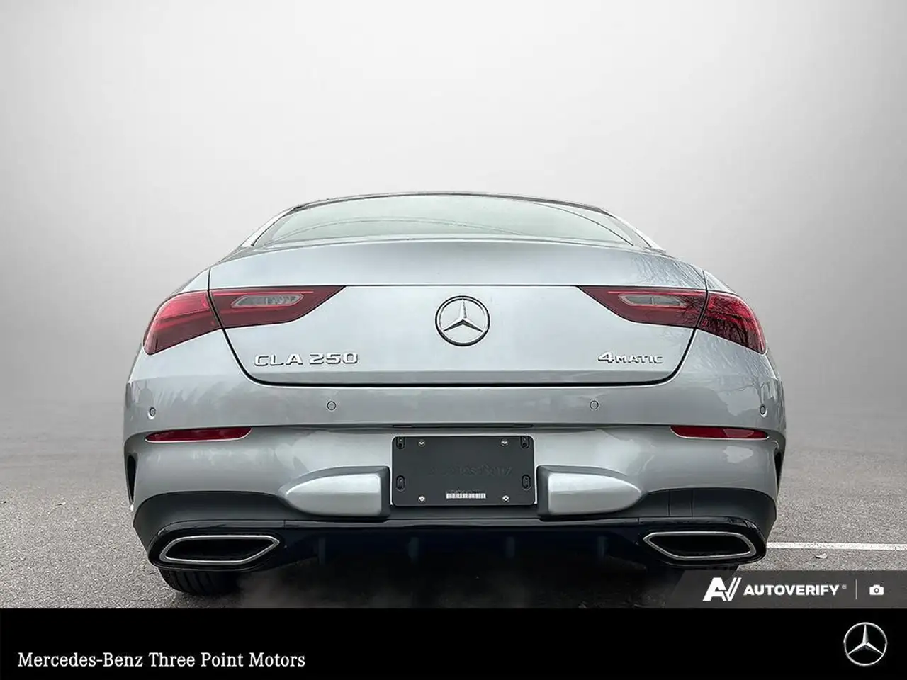 Mercedes-Benz CLA photo Mercedes-Benz CLA