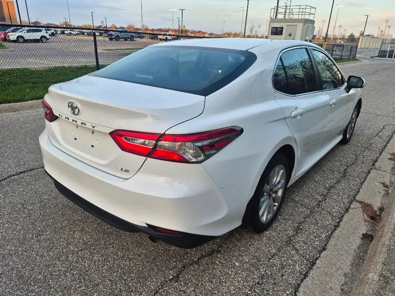 Toyota Camry снимка Toyota Camry