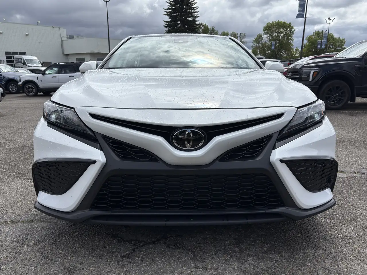 Toyota Camry снимка Toyota Camry