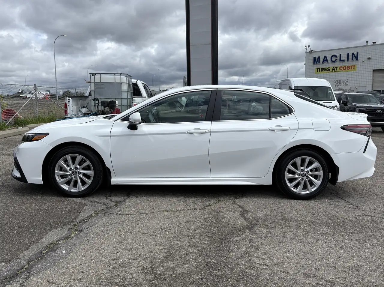 Toyota Camry снимка Toyota Camry