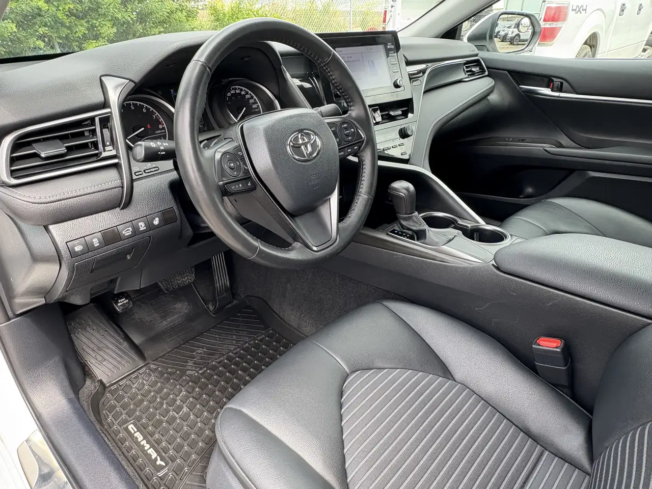 Toyota Camry снимка Toyota Camry