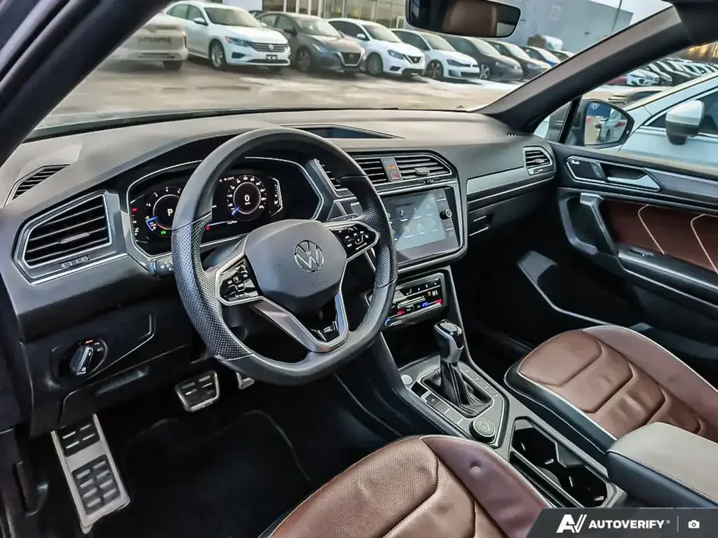 Volkswagen Tiguan снимка Volkswagen Tiguan