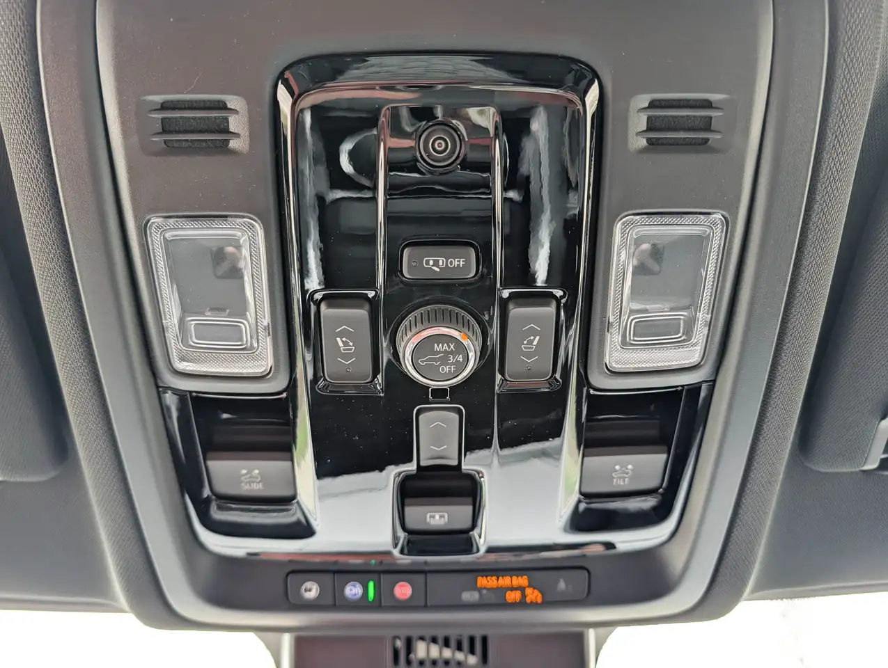 Chevrolet Suburban снимка Chevrolet Suburban