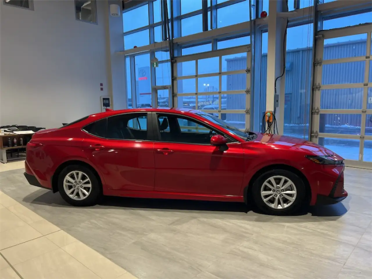 Toyota Camry снимка Toyota Camry