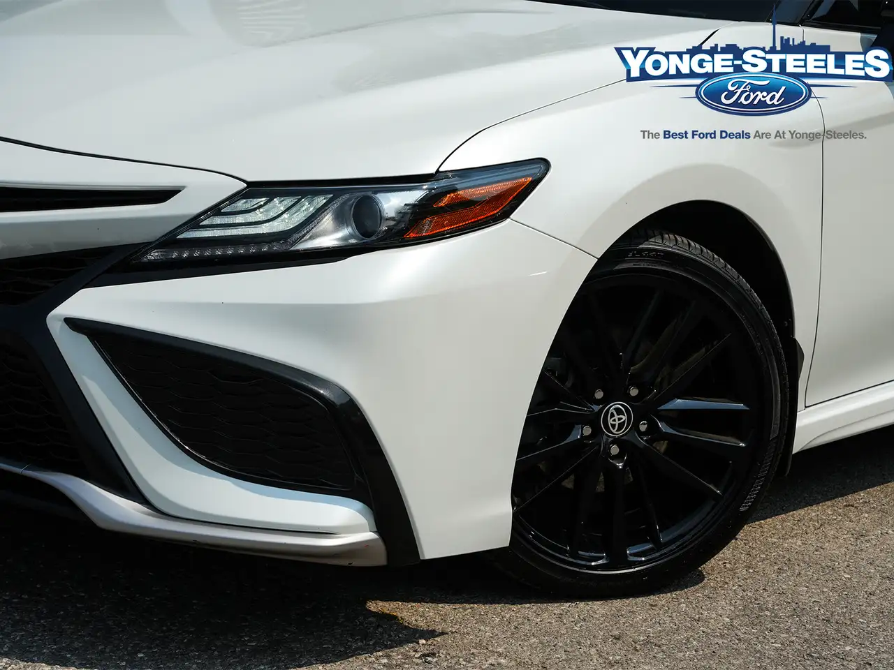 Toyota Camry снимка Toyota Camry