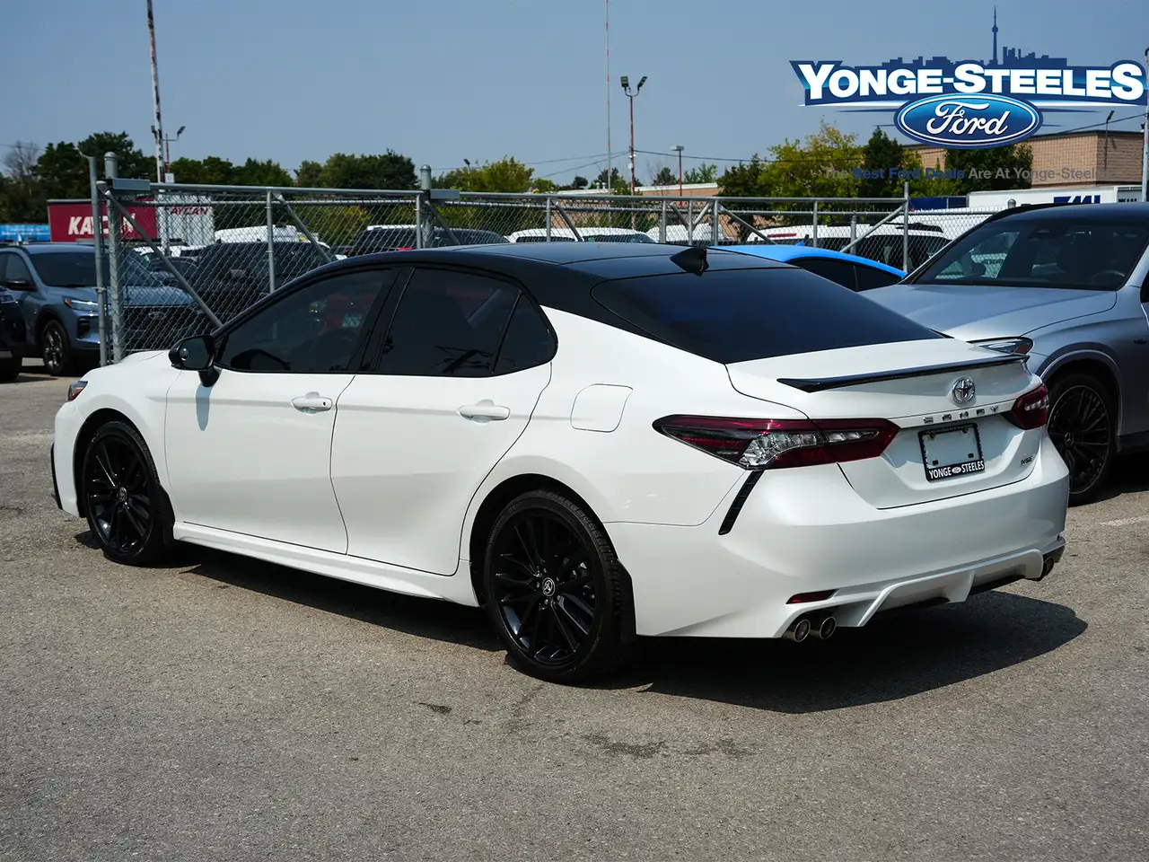 Toyota Camry снимка Toyota Camry