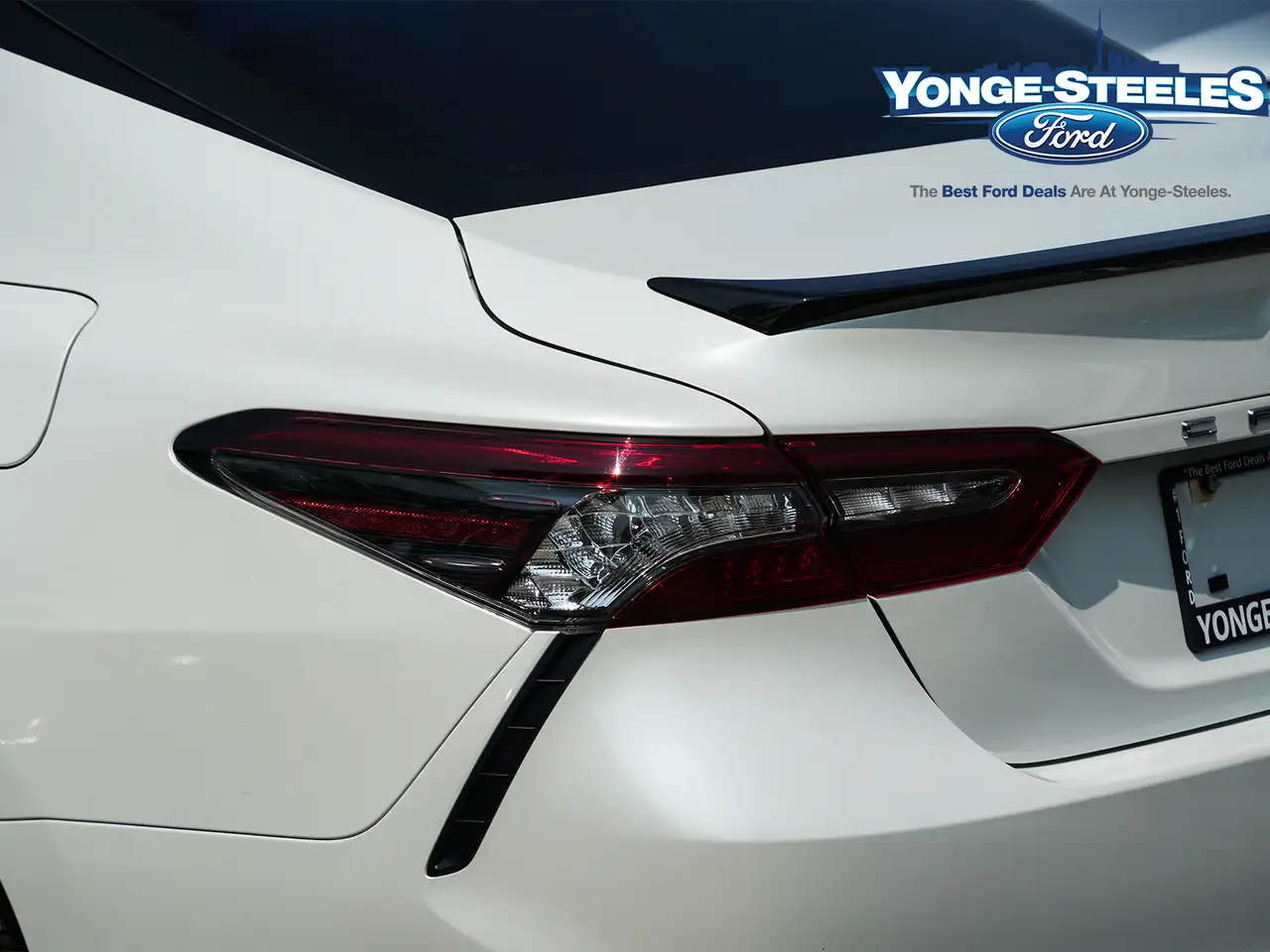 Toyota Camry снимка Toyota Camry