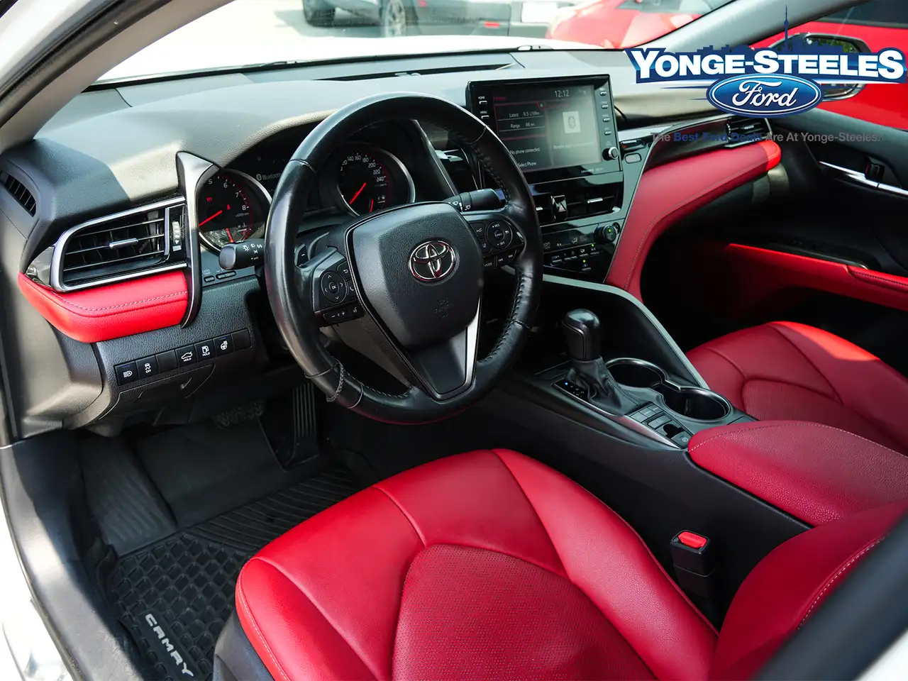 Toyota Camry снимка Toyota Camry