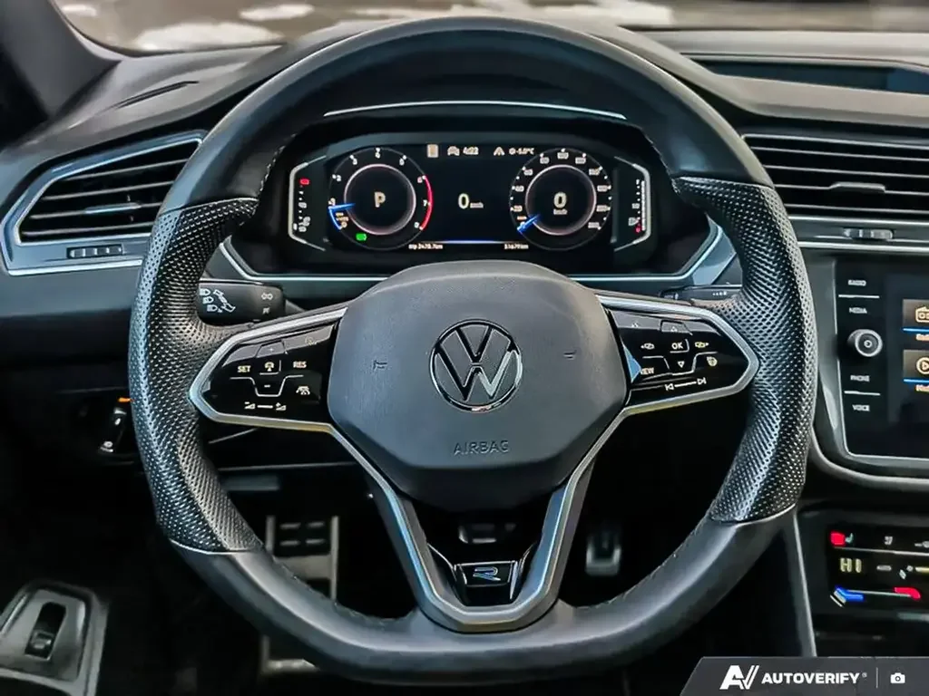 Volkswagen Tiguan снимка Volkswagen Tiguan