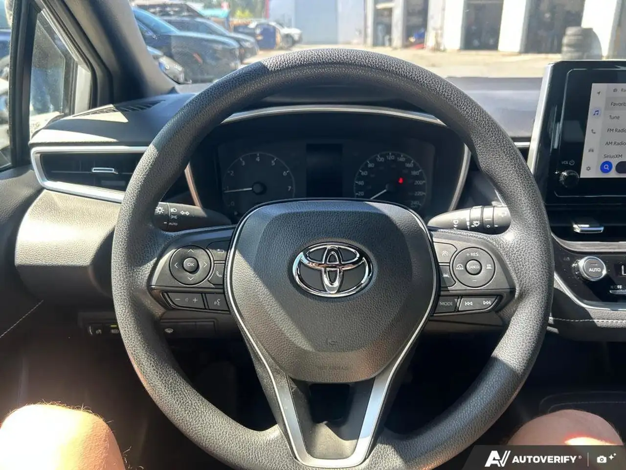 Toyota Corolla photo Toyota Corolla