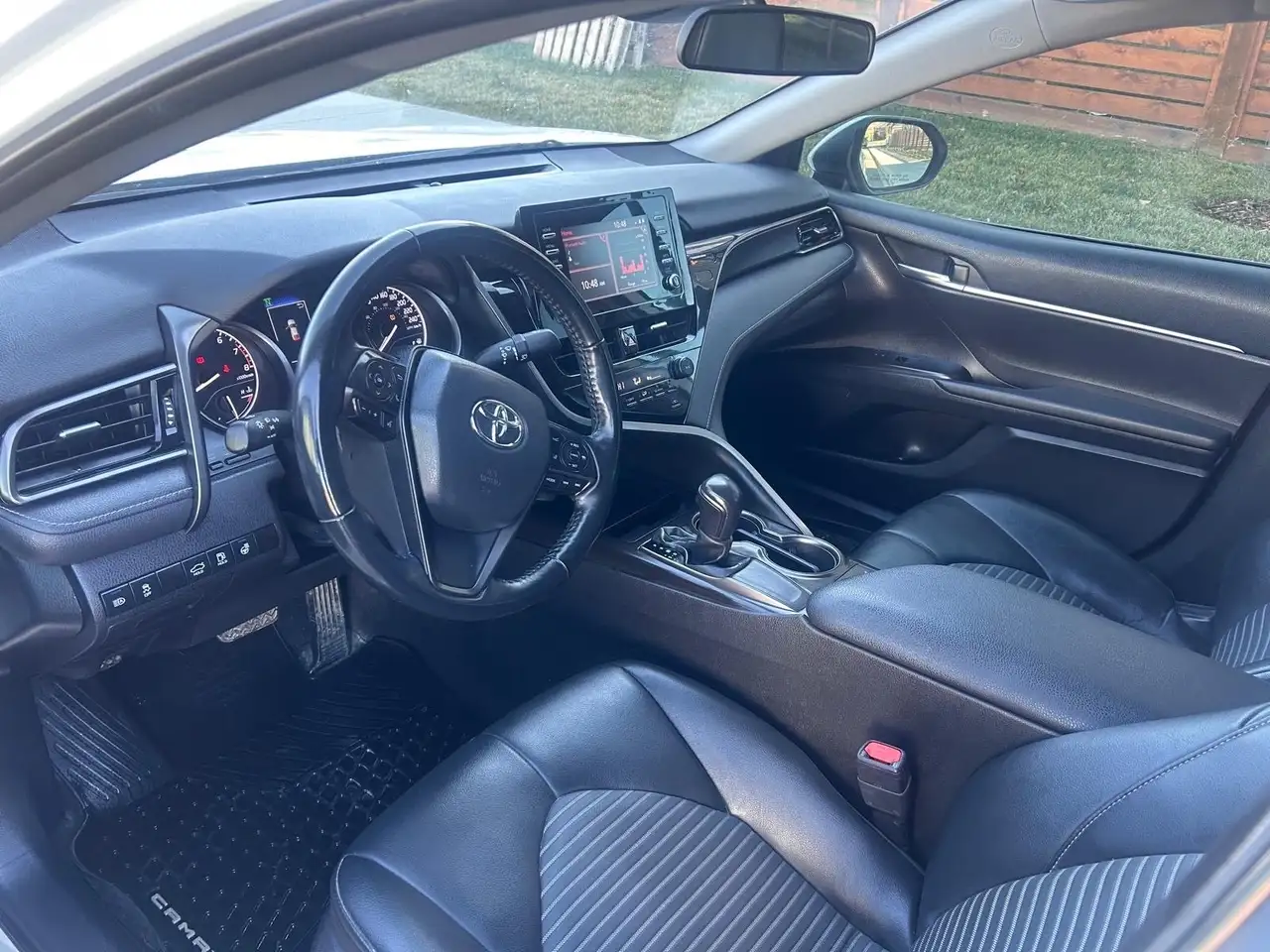 Toyota Camry снимка Toyota Camry