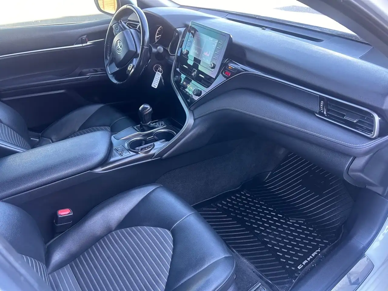 Toyota Camry снимка Toyota Camry