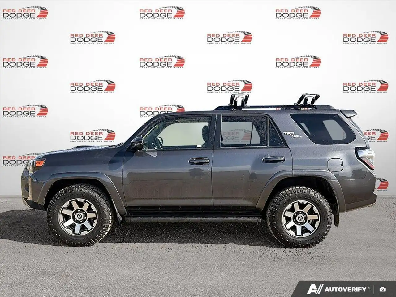 Toyota 4-Runner снимка Toyota 4-Runner