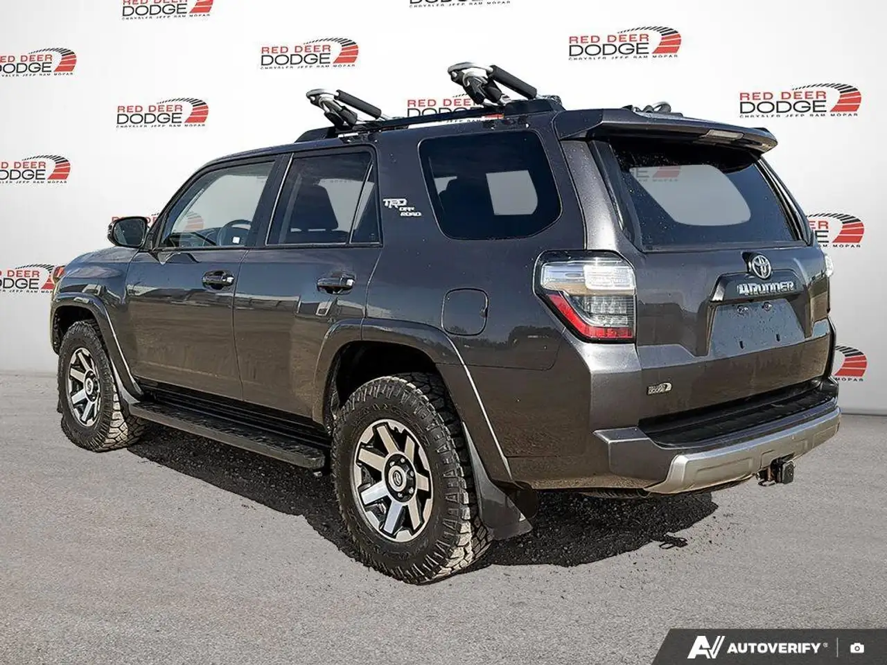 Toyota 4-Runner снимка Toyota 4-Runner