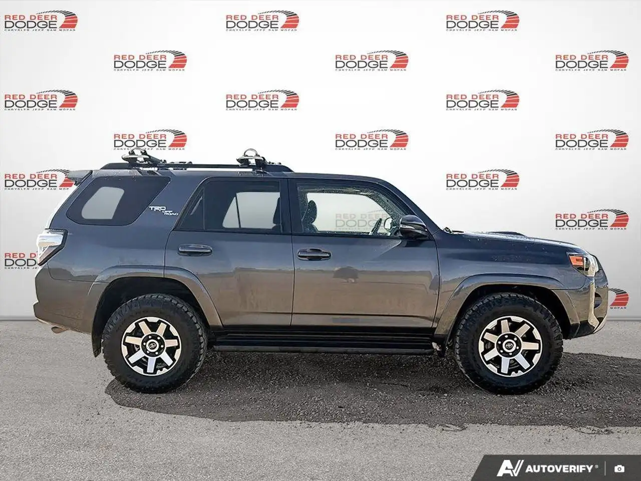Toyota 4-Runner снимка Toyota 4-Runner