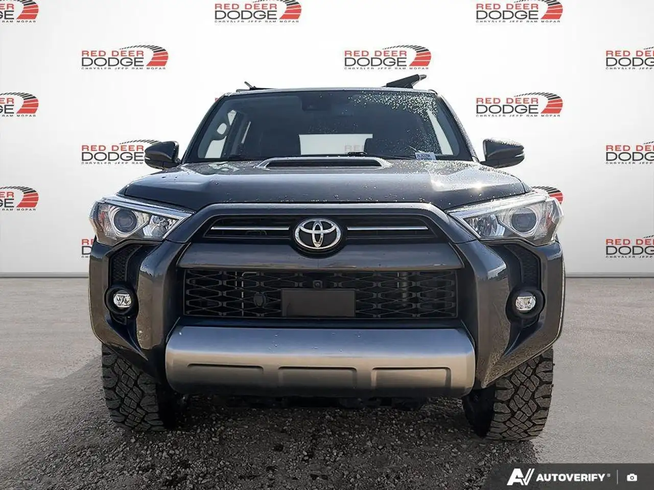 Toyota 4-Runner снимка Toyota 4-Runner