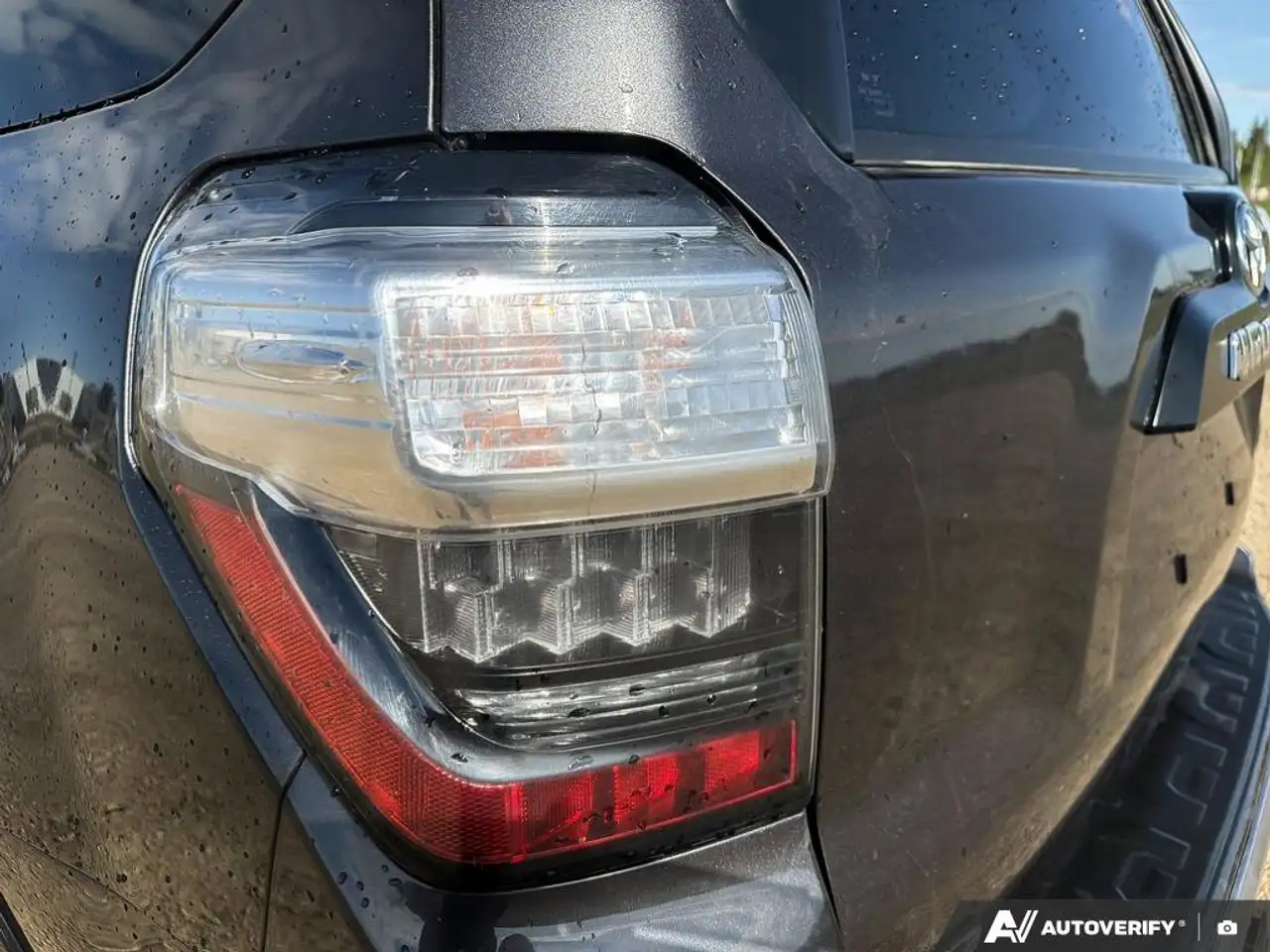 Toyota 4-Runner снимка Toyota 4-Runner