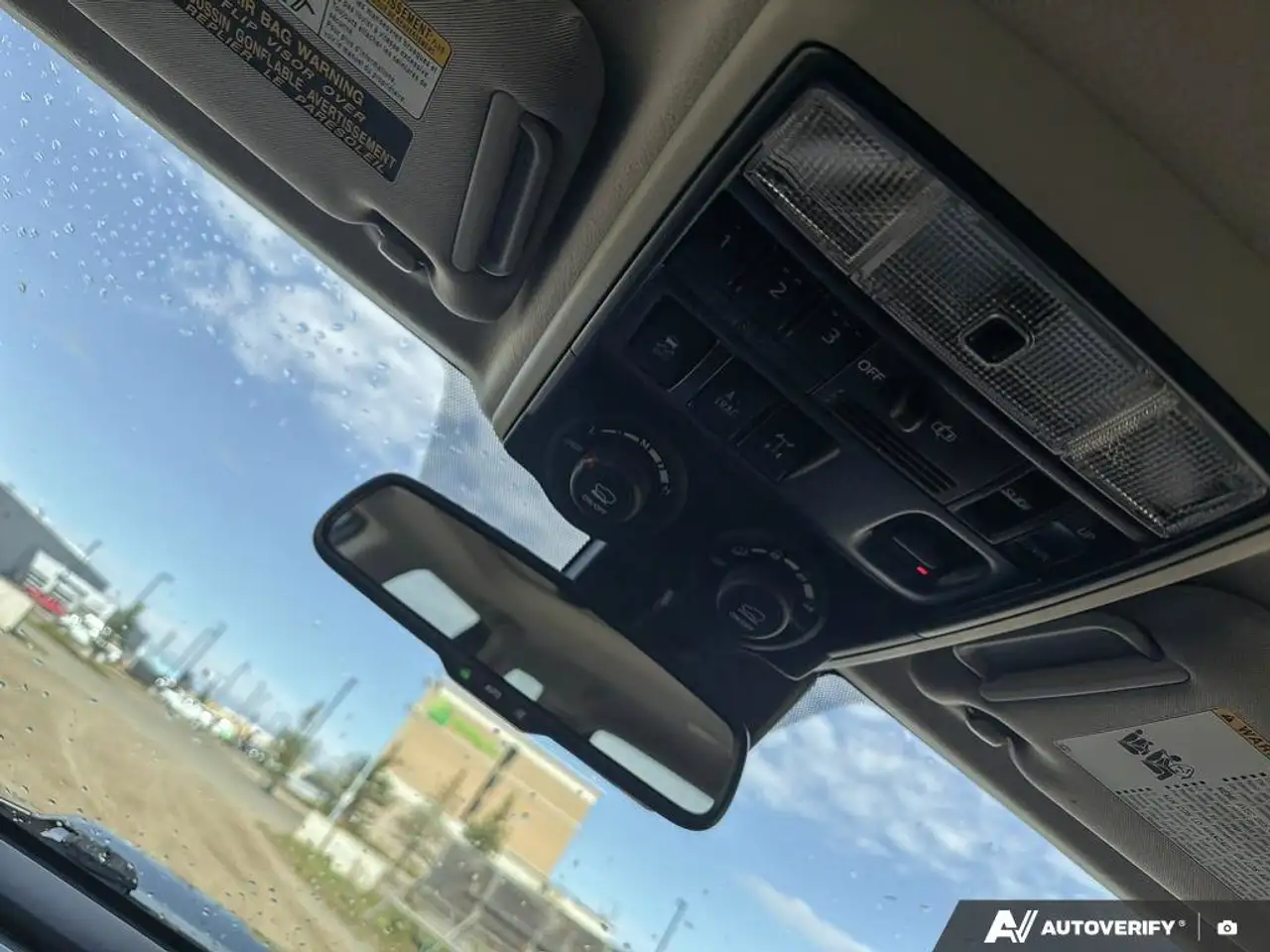 Toyota 4-Runner снимка Toyota 4-Runner