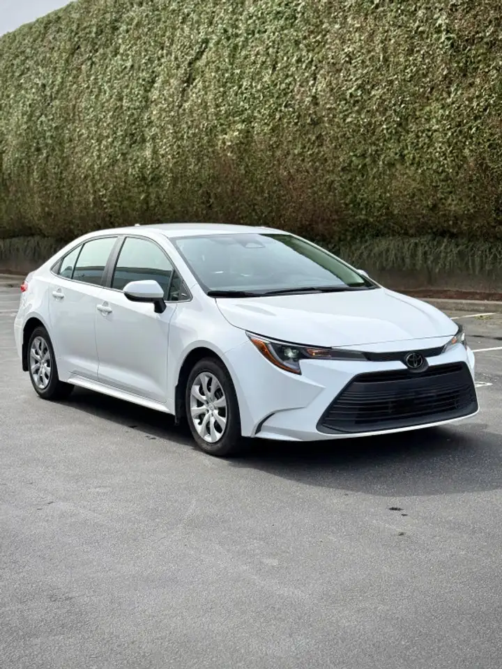 Toyota Corolla снимка Toyota Corolla