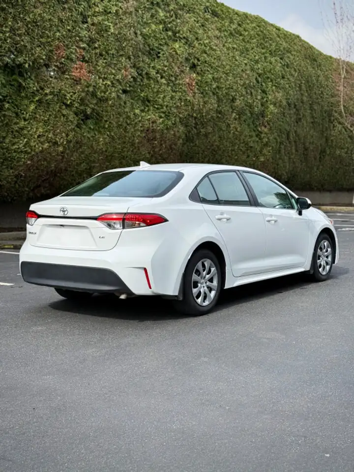 Toyota Corolla снимка Toyota Corolla