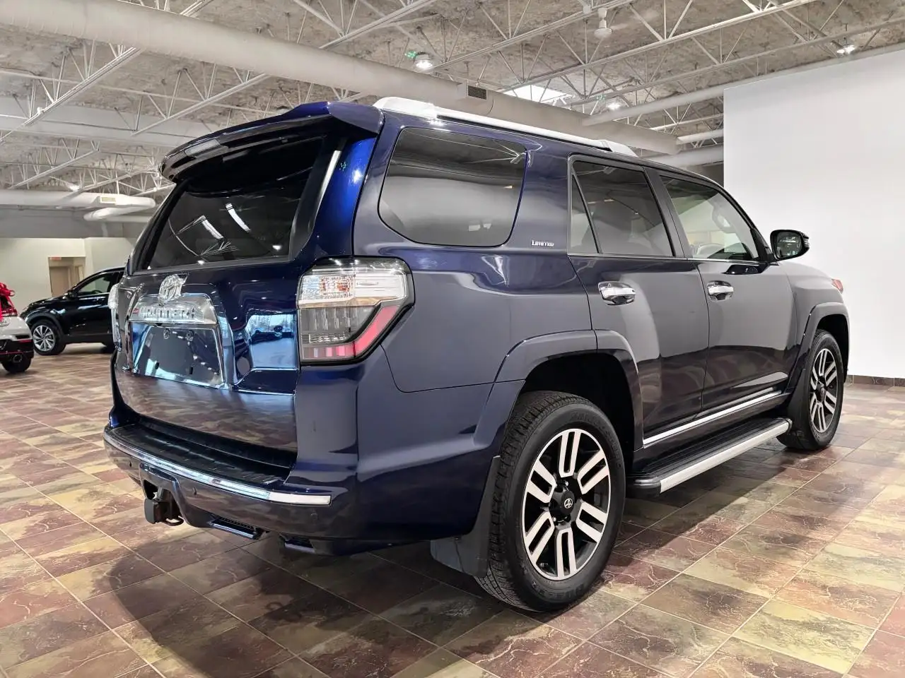 Toyota 4-Runner снимка Toyota 4-Runner