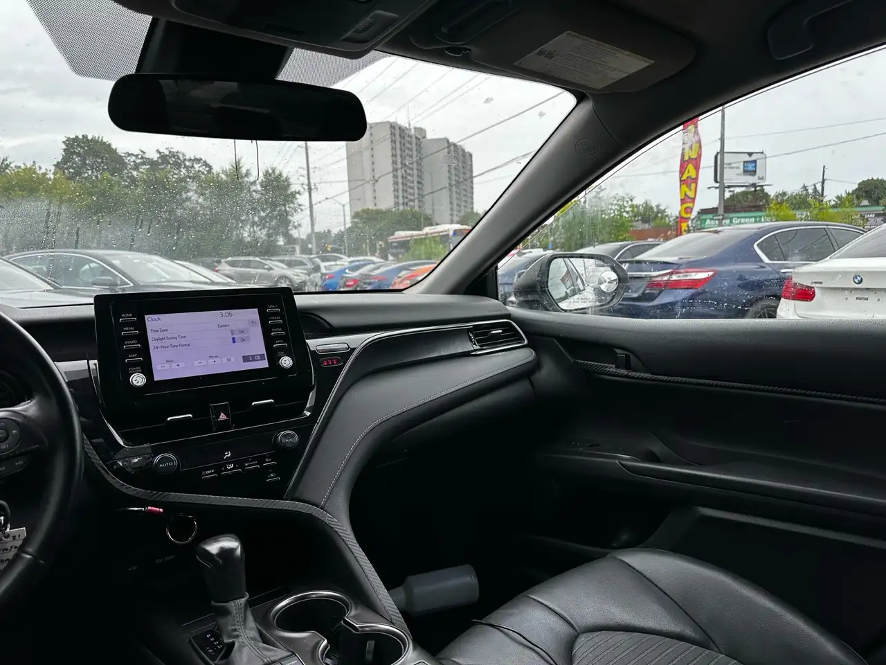 Toyota Camry снимка Toyota Camry