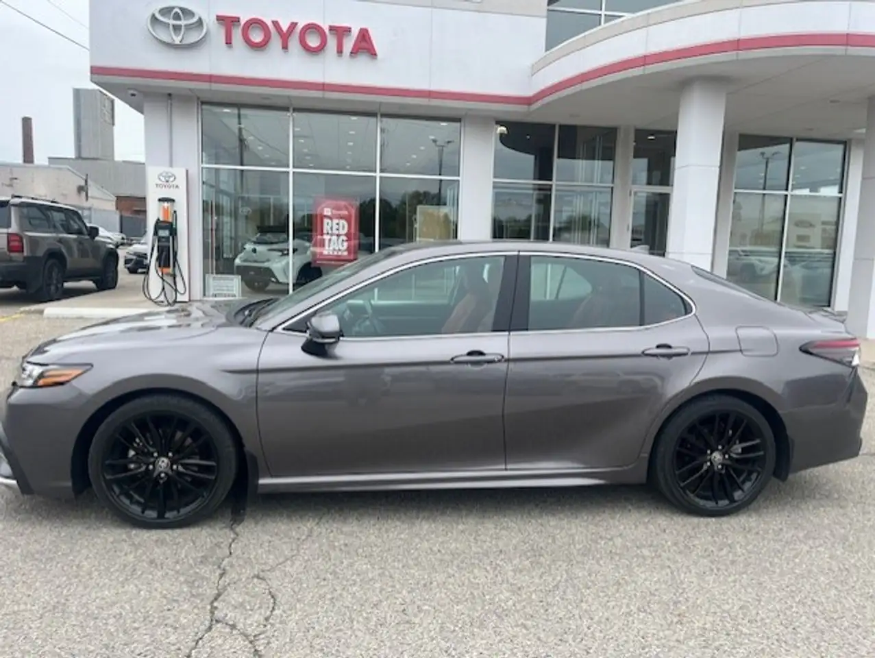 Toyota Camry снимка Toyota Camry