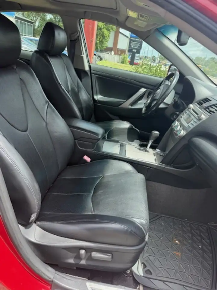 Toyota Camry снимка Toyota Camry